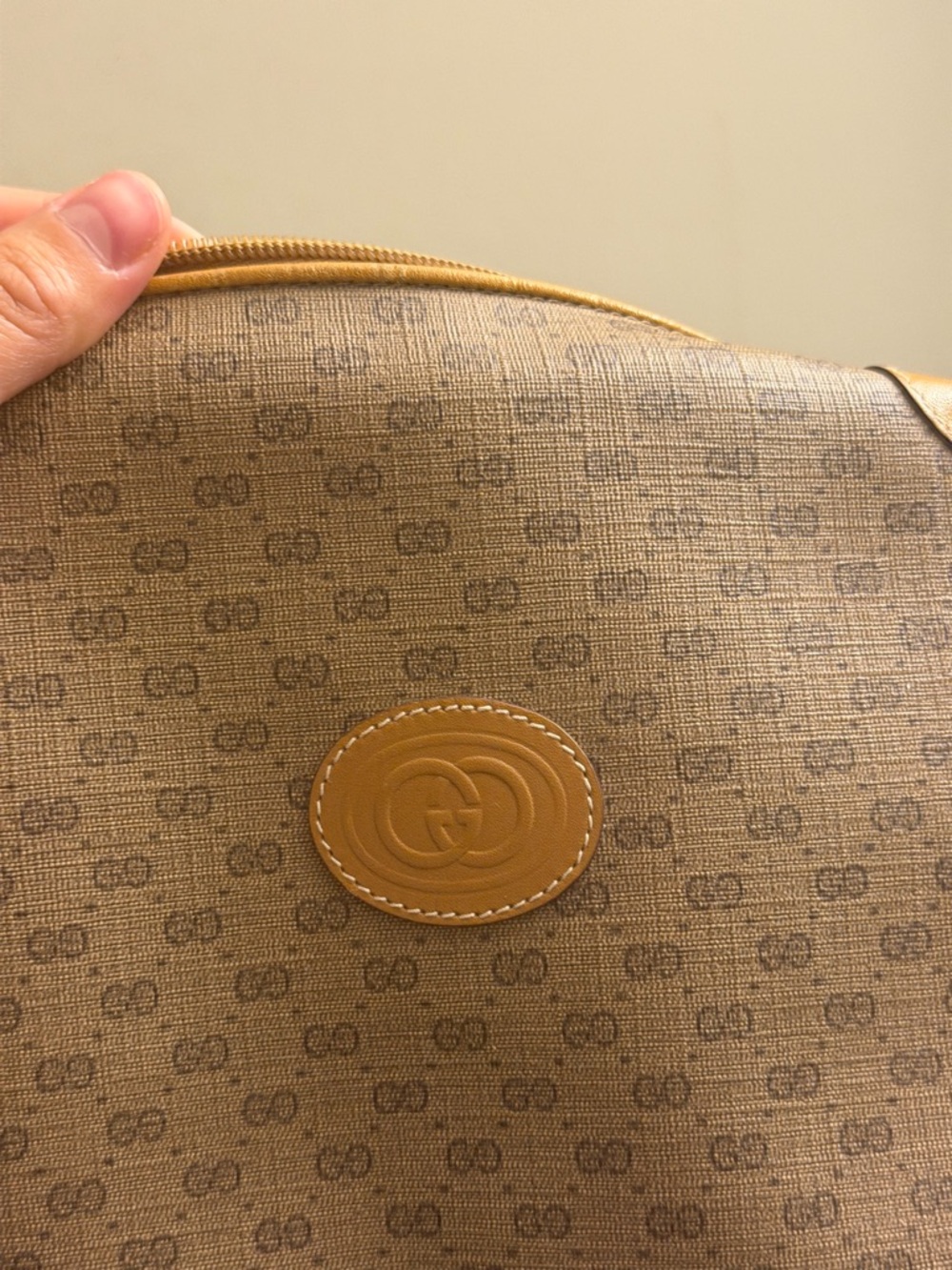 Gucci micro Monogram Pouch with Tan Trim - Picture 12 of 14